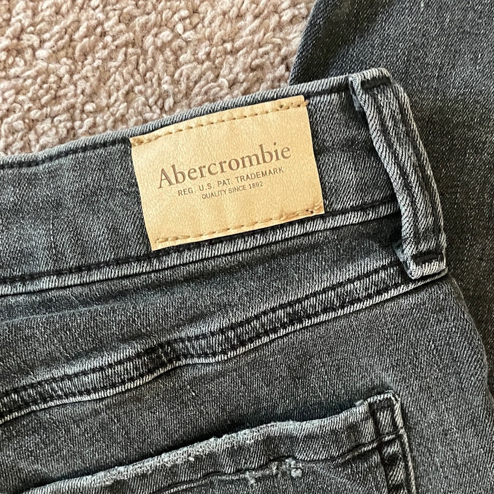 Abercrombie Kids Black High Rise Wide Leg Jeans Short - Picture 4 of 7